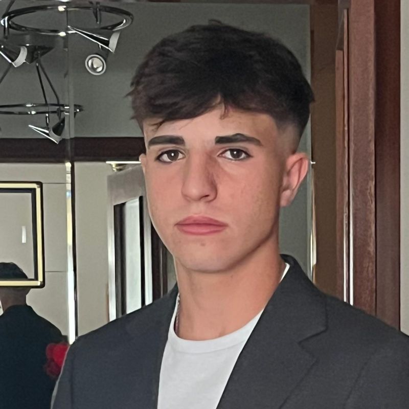 ALVARO 