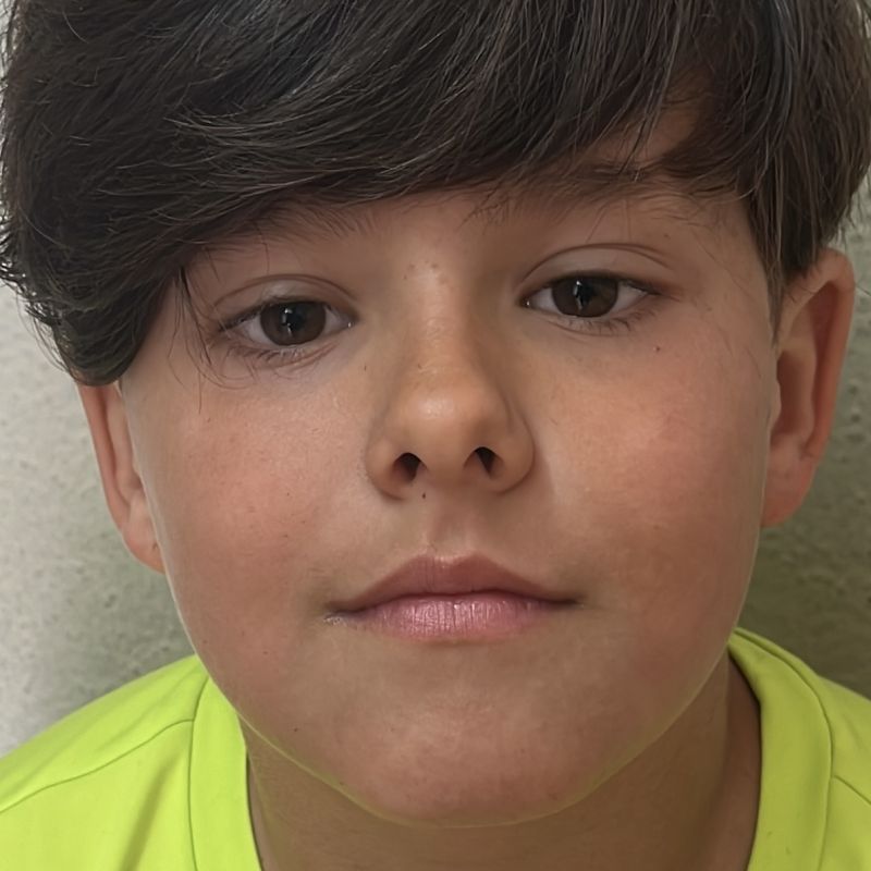 AITOR MANUEL