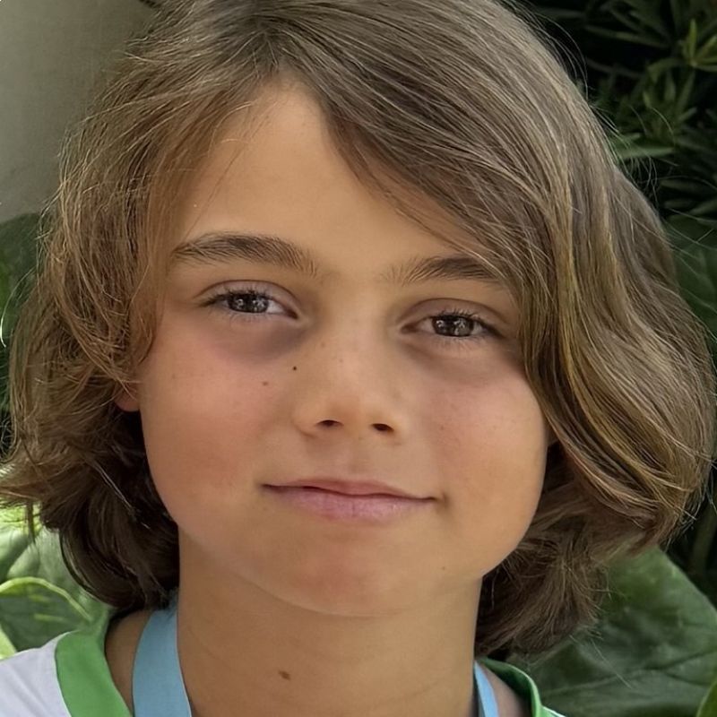 NIKOLAJ OLIVER