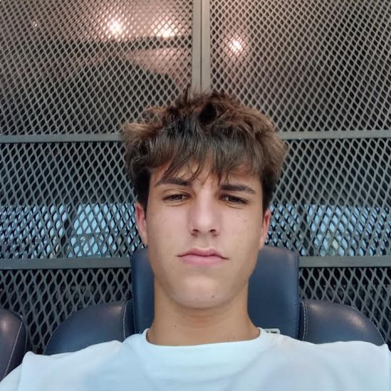 ARNAU