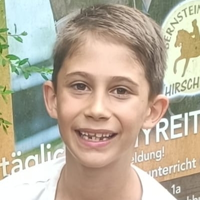 NICOLAS