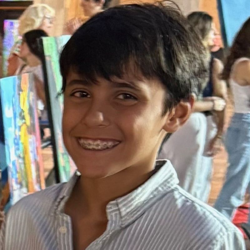 NICOLAS