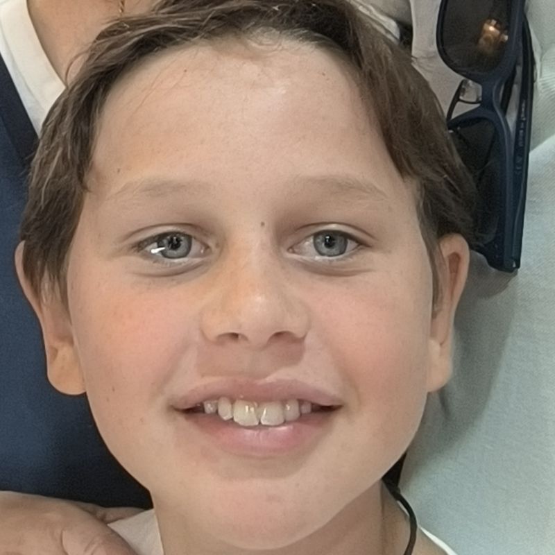 NICOLAS