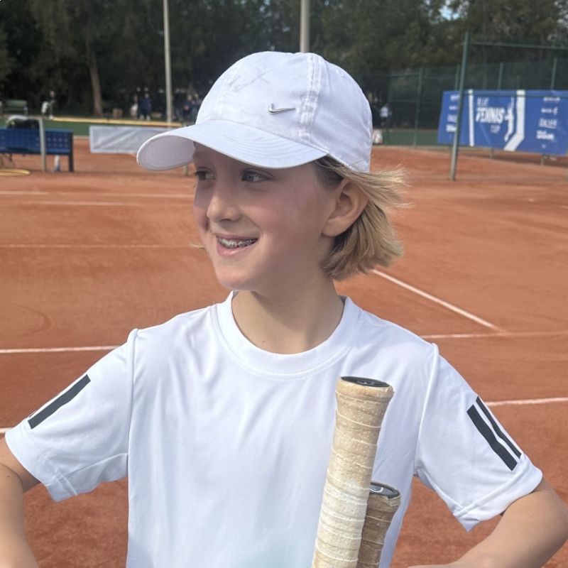 NICOLAS