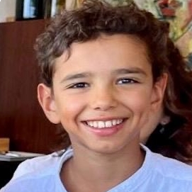 ARNAU