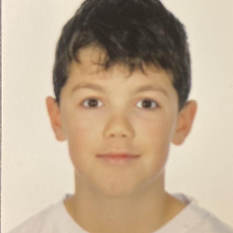 ARNAU